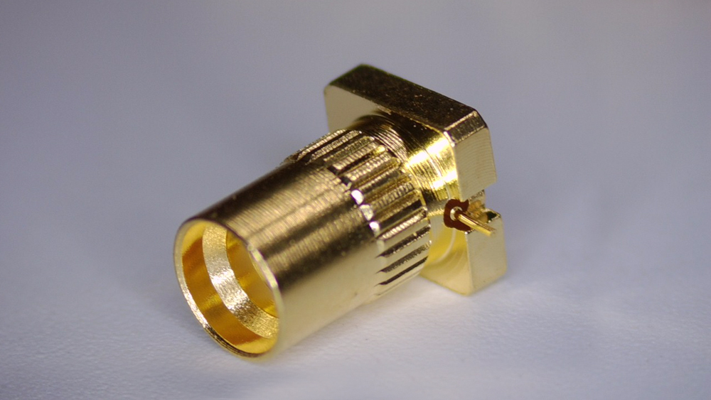 SMP male,panel mounted,full detent type