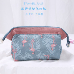 Nueva bolsa de cosméticos multifuncional Flamingo bolsa de lavado portátil bolsa de almacenamiento de viaje bolsa de cosméticos con cremallera de marco de acero en stock