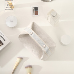 P. Travel neue japanische Art pendeln kleine frische Baumwollhanf Suya tragbare multifunktionale Kosmetiktasche für die tägliche Aufbewahrung
