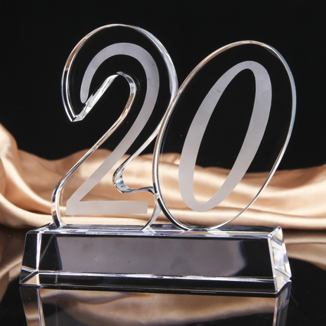 Crystal trophy custom creative 10th anniversary crystal glass trophy