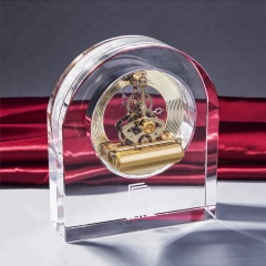 Reloj de mesa de cristal de arco óptico transparente de diseño único de venta de fábrica de alta calidad para decoración del hogar