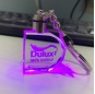 Kreditgarantie Benutzerdefinierte 3D-Lasergravur D-Form Logo LED-Licht Kristall Glas Schlüsselring für Souvenir Geschenk