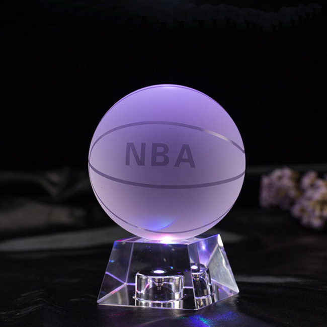Geburtstagsgeschenke Heimdekoration Sport Kristallglas Basketball für Ehemann