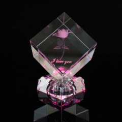 Grabado láser personalizado cristal decoración del hogar cubo artesanía regalo de cumpleaños