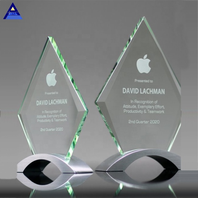 Souvenirs K9 Crystal Trophy Camber Diamond Crystal Glass Awards Wholesale