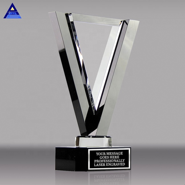 Wholesale Custom Competition Crystal Trophy Award Glass Blank Plaque For Souvenir Gift