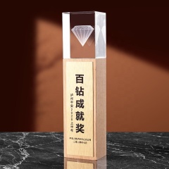 Trofeo de cristal de madera de premio de bloque de cristal de grabado láser personalizado de alta calidad de nuevo diseño