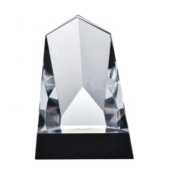 Verschiedene Stile Einzigartige Bergform Laser Clear Blank Crystal Trophy Award Souvenir