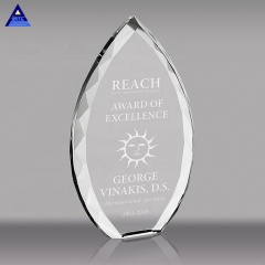 Trophée de cristal de photo transparent de logo personnalisable blanc de haute qualité en gros pour le cadeau d'affaires