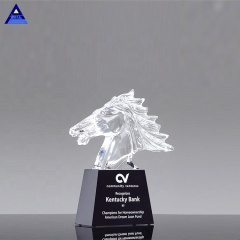 Casting Mustang Liuli Crystal Horse Head Trophy pour les récompenses VIP Business Cooperation