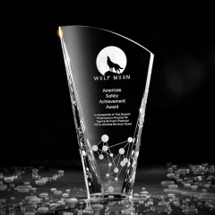 Logotipo grabado con láser K9 Placa de cristal transparente y escudo Corona Bloque en blanco Premio de trofeo de cristal de obelisco
