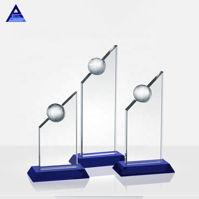 2021 New Design Business Cooperation Award Design clear Crystal Earth Globe Trophy