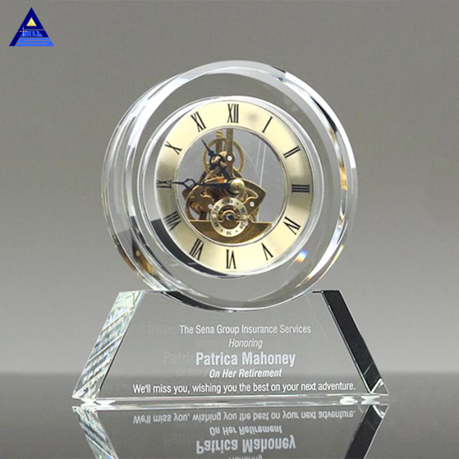 Horloge de bureau mécanique en cristal Transparent en gros de tache horloge en cristal de bureau faite sur commande pour le cadeau
