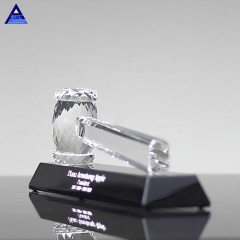 Personalisierte Kristall-Facett-Hammer-Trophäe mit schwarzem Ständer für Regierungsjubiläumsgeschenke