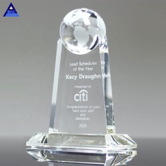 China Supplier Business Meeting Gift Hands Global Earth Map Paramount Crystal Award Trophy