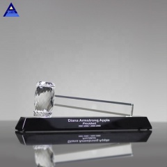 Trofeo de premio de mazo facetado de cristal personalizado con soporte negro para regalos de aniversario del gobierno
