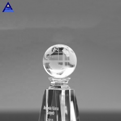 Großhandel neueste erhabene benutzerdefinierte Kristallglas Vantage Globe Award Trophy