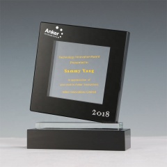 Récompenses en verre de trophée en cristal gravées au laser personnalisées Récompenses de trophée en cristal noir K9