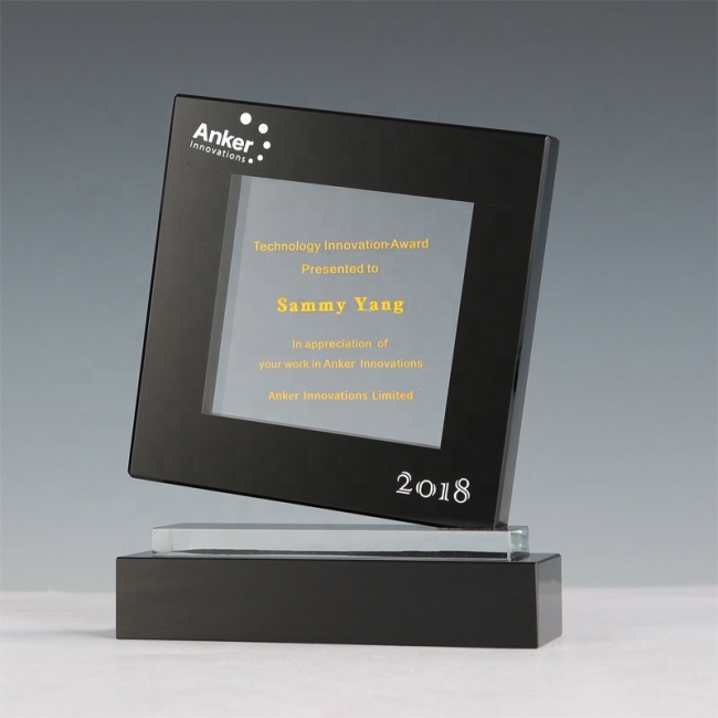 Customized Laser Engraved Crystal Trophy Glass Awards K9 Black Crystal Trophy Awards