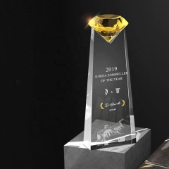 2021 бриллиантовый хрустальный трофей с выгравированным логотипом / прозрачный хрустальный бриллиантовый трофей / награда Diamond Shape Crystal Award за бизнес-подарок
