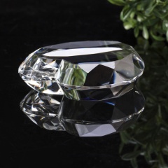 Pisapapeles de corazón de cristal grabado personalizado para bodas al por mayor para regalos de invitados de boda