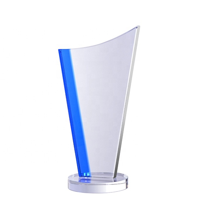 Wholesale High Quality Promotion Crystal Trophy/Cheap Glass Trophy Award/Crystal Trophy With Base For Business Gift