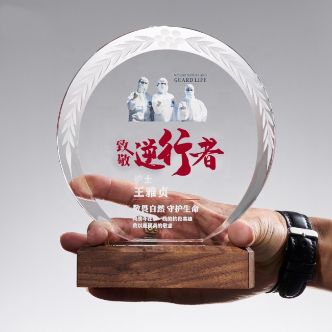 K9 Clear Glass Crystal Award Round Shape Blank Wooden Trophy Souvenir Gifts Crystal Shield Plaque