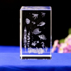 Artesanías baratas del cristal del laser 3D del mundo submarino de los pescados animales