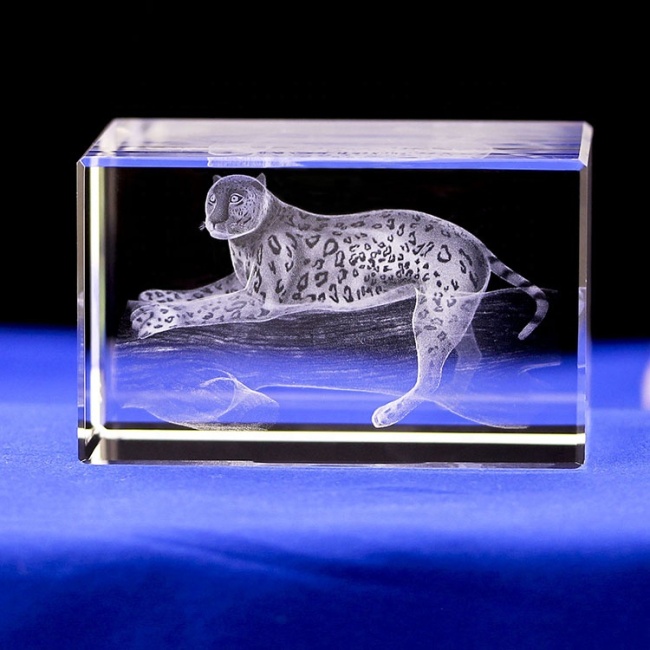 Cubo de cristal grabado con láser 3D personalizado, modelo de tigre láser, regalos de recuerdo de cristal grabados al agua fuerte