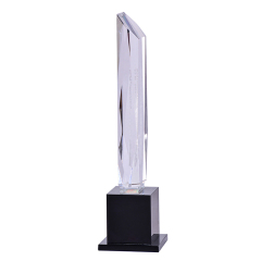 Hochwertige K9-Kristallglas-Trophäe 3D-Lasergravierter handgefertigter Kristall-Trophäen-Kristallpreis