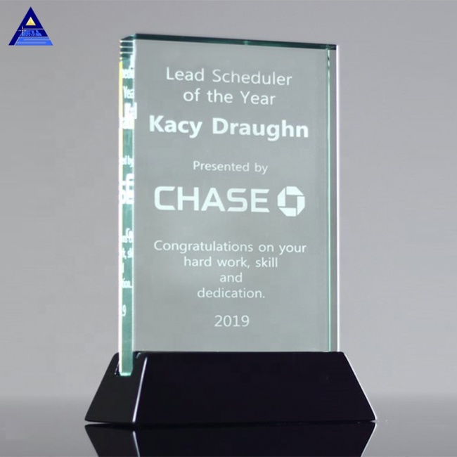 China Supplier Cheap Price Sable Awards Souvenir Glass Crystal Trophies For Sale