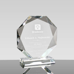 Trophées de récompense Plaques vierges de forme octogonale Logo personnalisé gravé personnalisé K9 Cup Plaque de sport Trophée en cristal octogonal