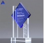 Trophée de cristal bleu brillant personnalisé de nouvelle conception 2019 de Yiwu