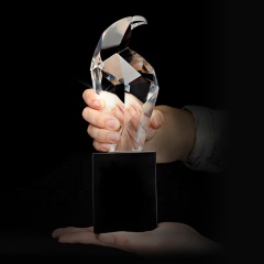 Лучший кристаллический материал k9 Eagle Black Crystal Base Eagle Crystal Award Trophy