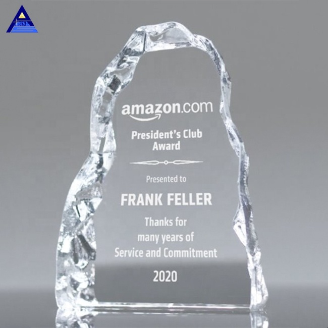 Premio transparente de cristal de trofeo de iceberg de cristal grabado en blanco barato
