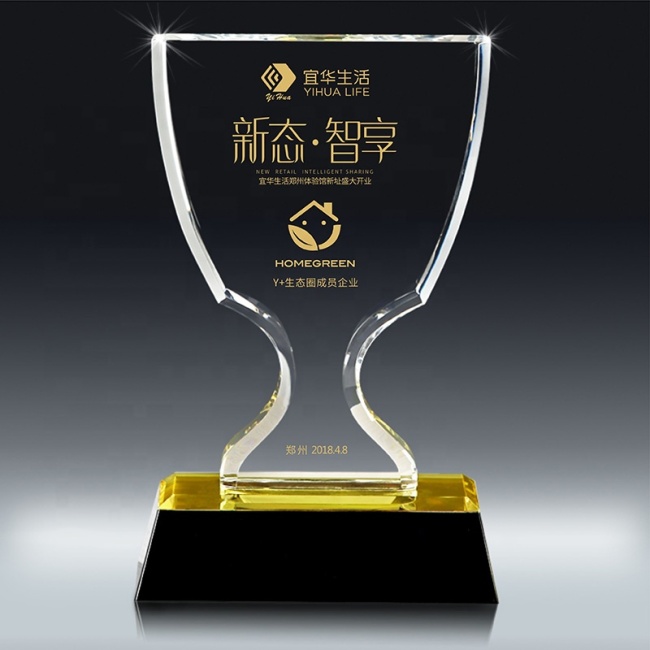 K9 Clear Crystal Plaque Creative Engraving Award Promotion Red Wine Crystal Cup Awards Souvenir Crystal Trophy Cup