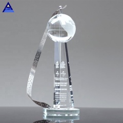 Prix ​​​​du cristal le plus clair au-delà / Crystal Golf Awards