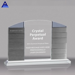 Benutzerdefinierte 2D 3D lasergeätzte rechteckige Kristallpreisplakette mit Logo Custom