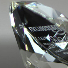 Gravure grands poids de papier Chine trophées pour la vente en gros verre prix 3D bloc forme Cubes cristal diamant trophée