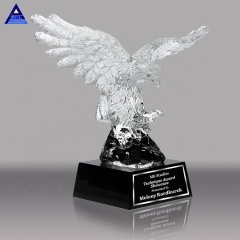 Meilleur prix Trophée militaire en cristal de qualité supérieure Cadeaux de sport Trophée souvenir d'aigle