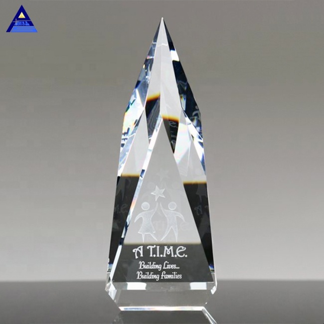 New Design Professional Cheap Glass Trophy Award For Home Decoration