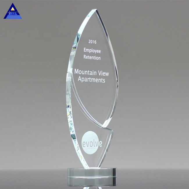 Most Popular Hot New Product Transparent Elegant Enlighten Crystal Award Trophy