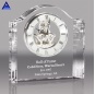 Cadeau d'horloge de bureau en cristal de faveur de mariage de mode bon marché en gros pour des souvenirs de cadeau d'invité