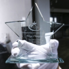 Kundenspezifische Souvenir Craft K9 Crystal Trophy Award Gravierte Star Glass Trophäen