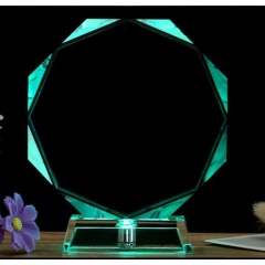 2021 nouveau Design optique Transparent octogonal K9 blanc cristal verre trophée personnalité personnalisé cristal prix trophées
