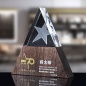 Neues Design Anpassen Dreiecksform Trophäen Marmorplakette Holzkristall Trophy Award