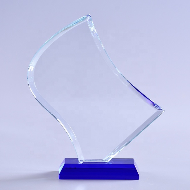 New Design Custom Cutting Flame Crystal Award Trophy With Blue Base For Successful Awards