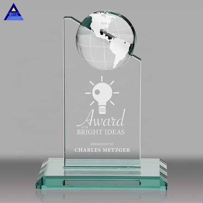 High Quality Crystal Round Shape Earth Crystal Glass Trophy For Customized Souvenir