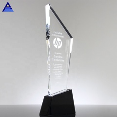 Le plus nouveau trophée de récompense de grattoir de ciel en cristal pour la décoration de table de bureau