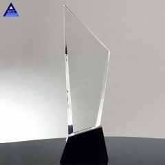 El trofeo Crystal Sky Scraper más nuevo para la decoración de la mesa de oficina